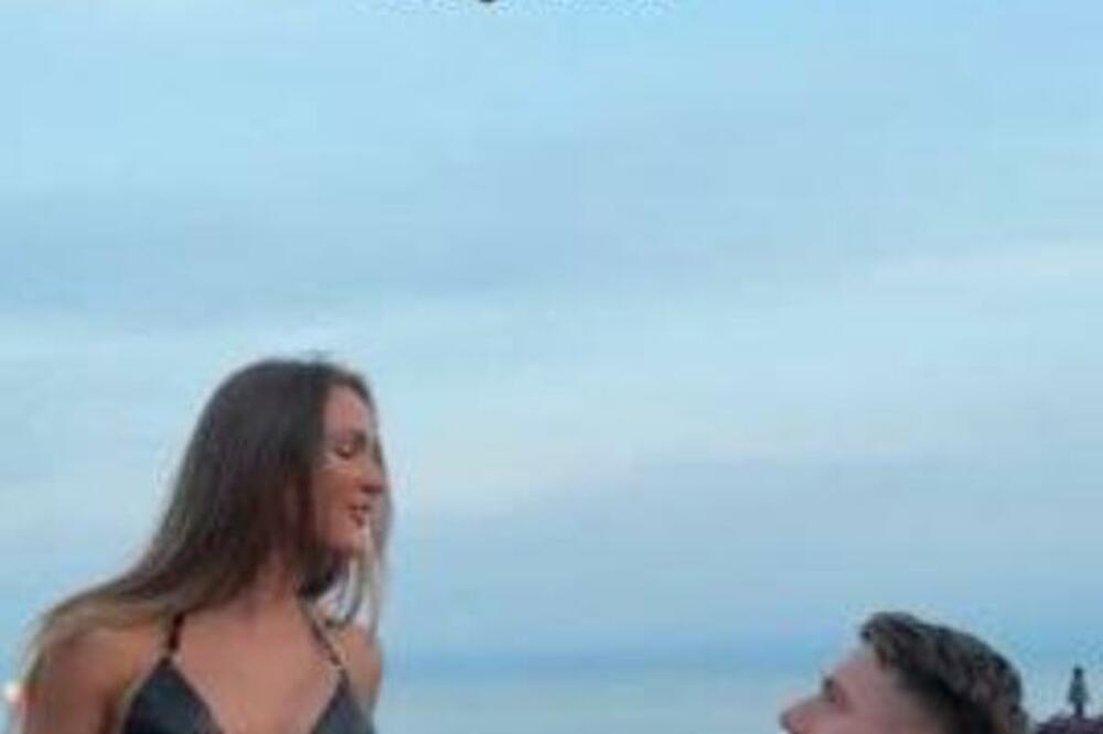 DEVOJKE NA METI NOVIH TIK TOK TRENDOVA: Ovo NIJE ZA ŠALU, prestanite da radite TAKVE STVARI (VIDEO)