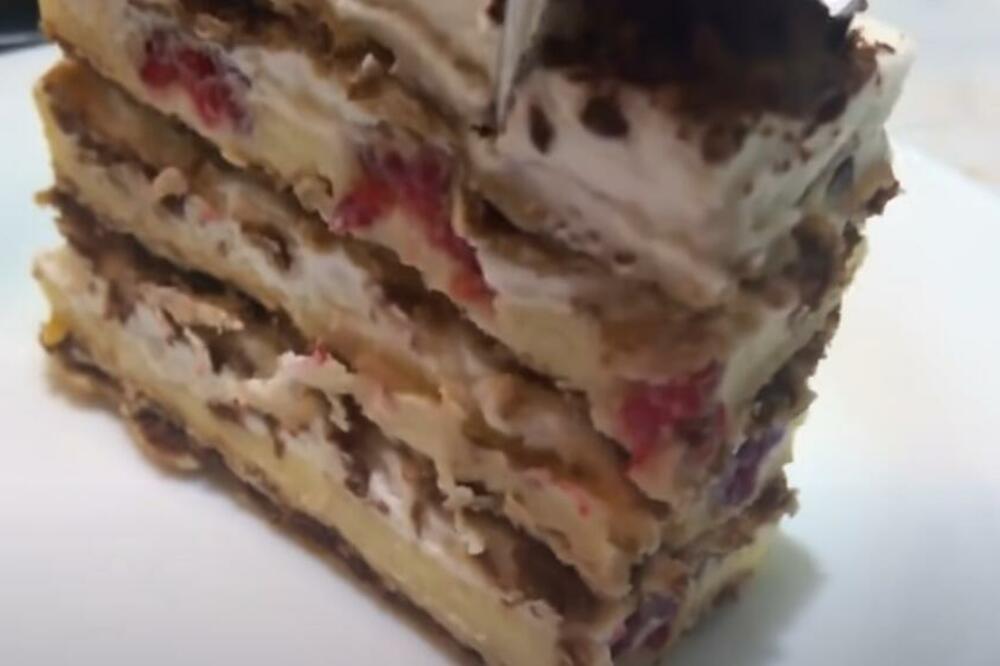 VOĆNA ŠEHEREZADA TORTA JE PUN POGODAK ZA LETO: Osvežavajuća i kremasta, a sprema se OČAS POSLA (RECEPT)