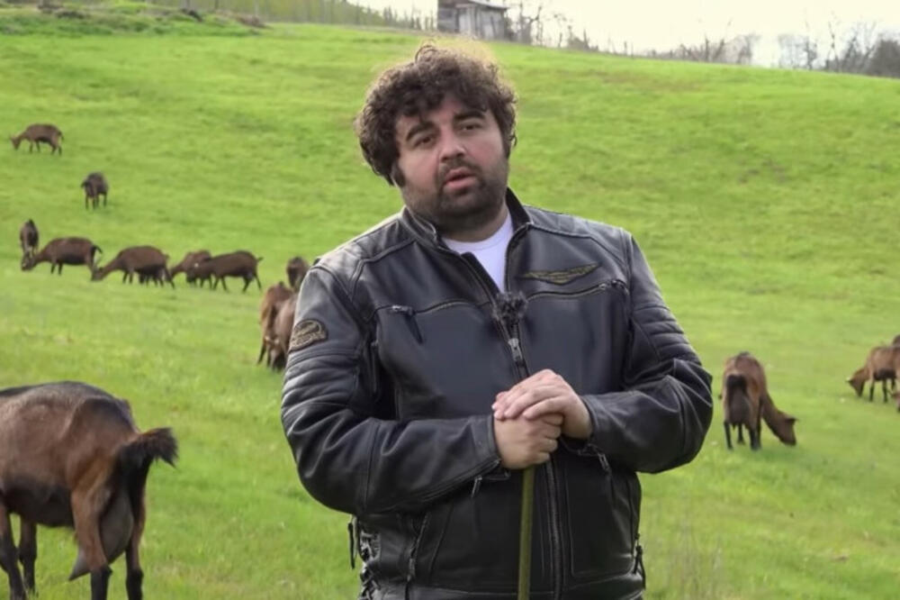 Šta sve poseduje Branko Janković? Ostaćete frapirani kada mu vidite imetak, 5 kuća i bioskop je samo šačica
