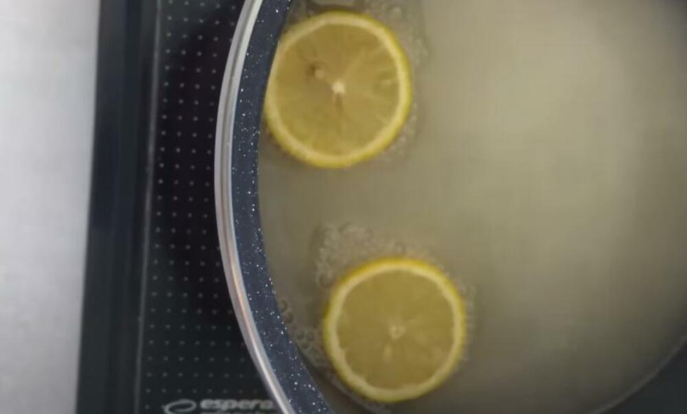 Pita sa višnjama, Pita sa višnjama i plazmom