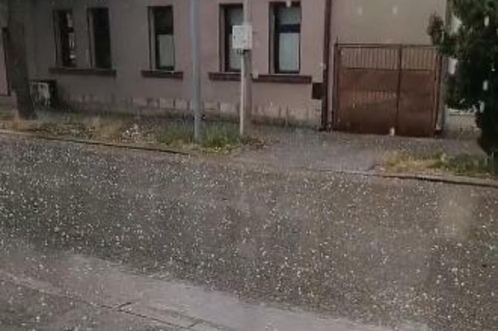 NEVREME JE VEĆ STIGLO U SRBIJU: Krupan grad se sručio na Valjevo, ove scene nisu nimalo prijatne (VIDEO)