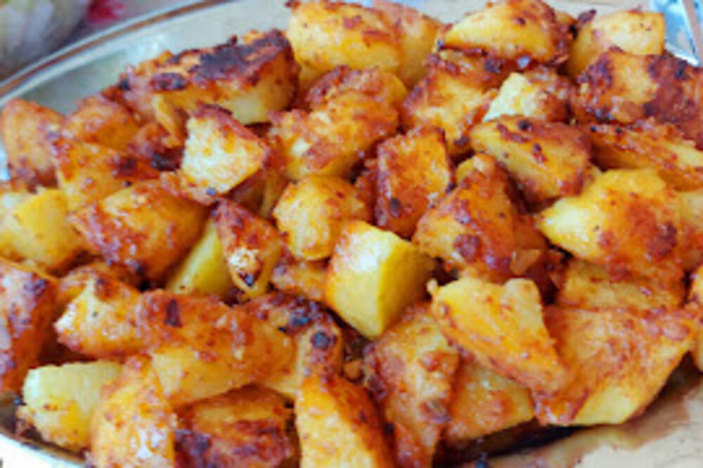 CEO ŽIVOT POGREŠNO PEČEMO KROMPIR, A TREBA OVAKO: Trikovi SLAVNIH kuvara za NAJUKUSNIJI dodatak glavnom jelu