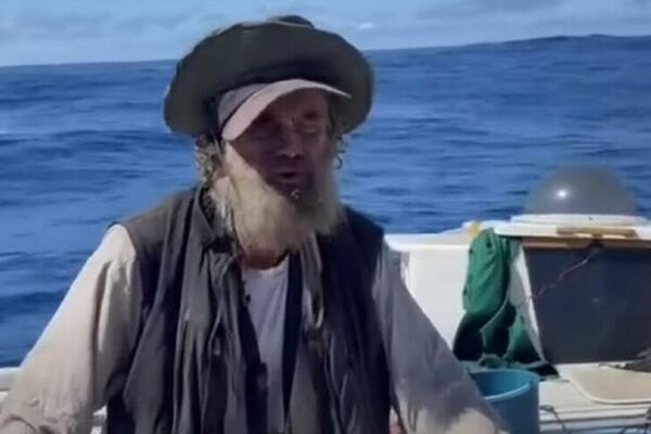 BIO JE 2 MESECA SAM NA MORU POSLE STRAŠNE OLUJE: Porodica ga nije PREPOZNALA, a TEK način na koji je PREŽIVEO...