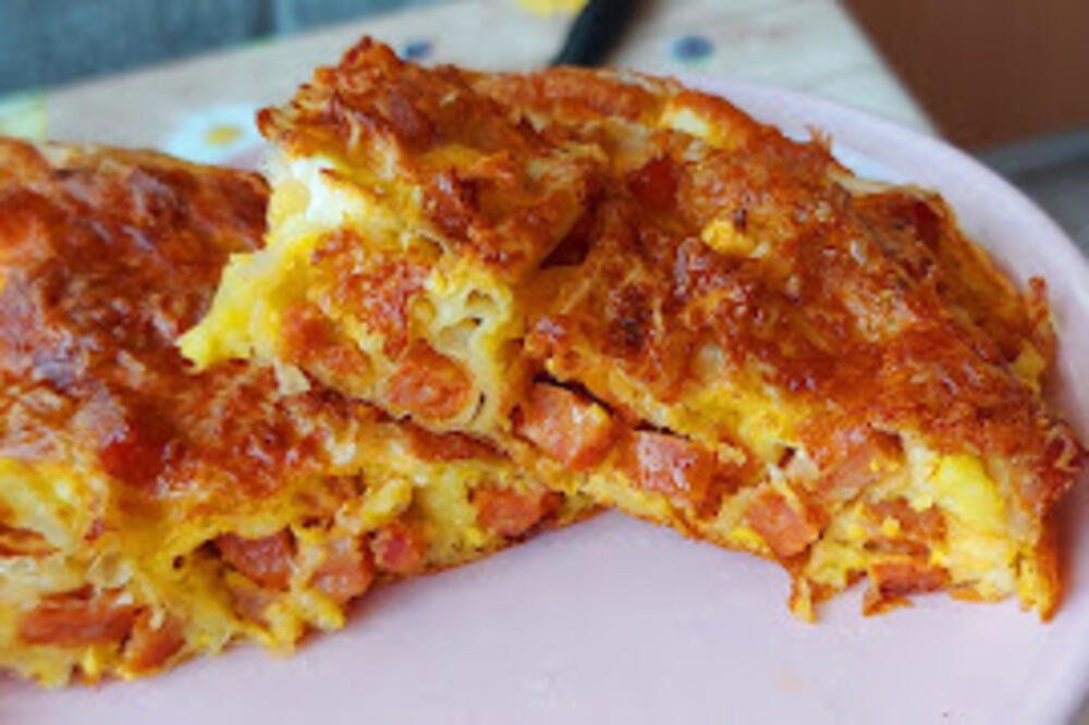 Ruski omlet je idealan doručak: Deluje poput slane torte, ukusniji od klasičnog!