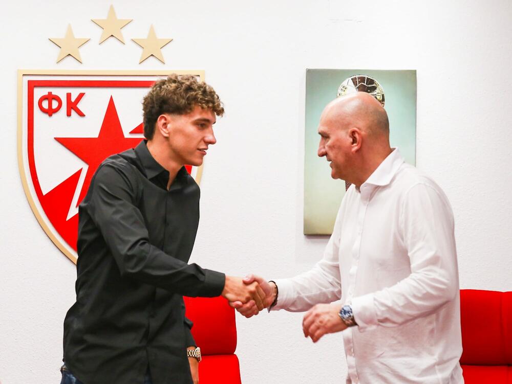 Uroš Kabić, Mitar Mrkela