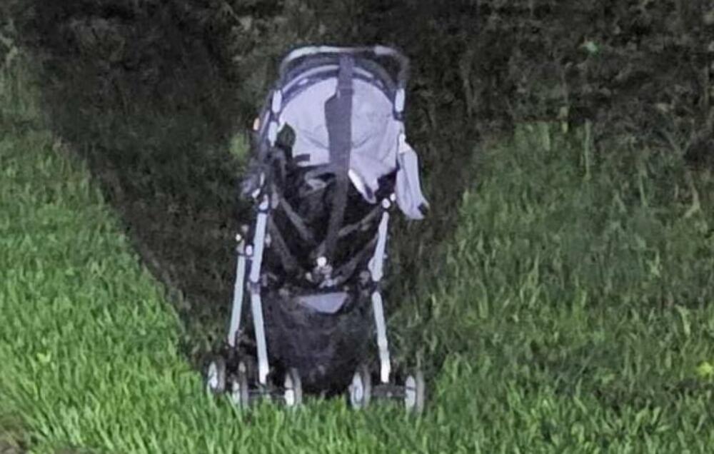 MAJKA OSTALA NA MESTU MRTVA NAKON ŠTO SU BEBINA KOLICA ZAROBILA DRVO: Detalji užasa na Uskrs, bore joj se za život