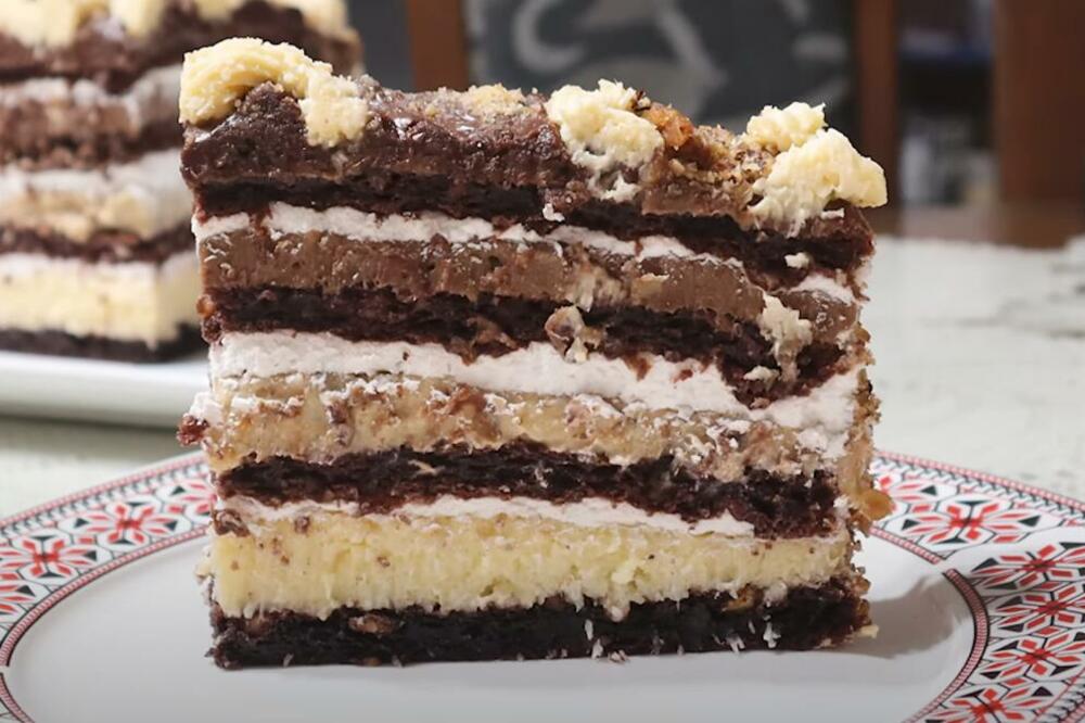 Da li ste nekada jeli Grandisimo tortu? Svaki sloj je novi ukus, a kada je napravite, vaša nepca će eksplodirati!