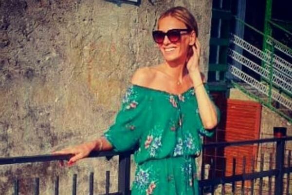 OVA LEPOTICA JE ROĐAKA NIKOLE TESLE: Manekenku prepoznaju u SVETU, jako je MOĆNA ŽENA