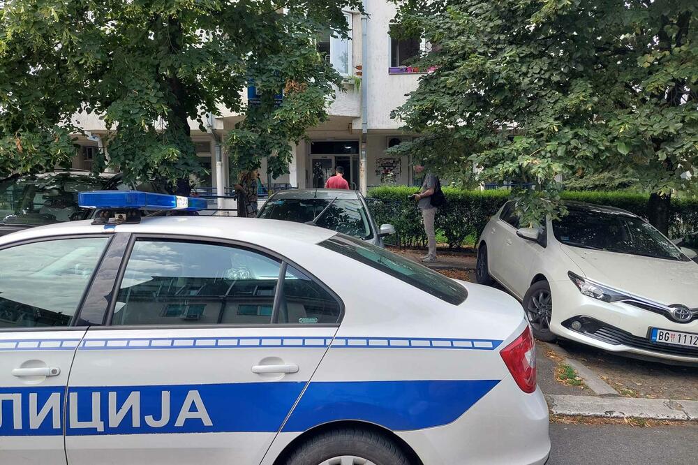 MUŠKARAC IZREŠETAN U STANU NA VOŽDOVCU PODLEGAO POVREDAMA!