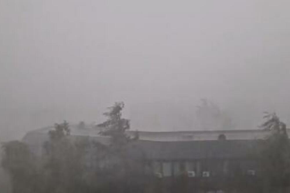 Strašna oluja juri ka Srbiji: Ovi delovi zemlje su na udaru, liće kiša kao iz kabla (MAPA)