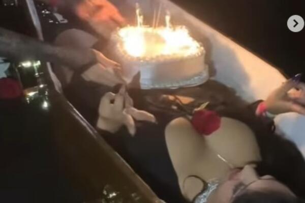 "SMRT JE JEDINO ŠTO JE SIGURNO U ŽIVOTU": Ovakav rođendan NISTE do sada VIDELI, kraljica IZDOMINIRALA (VIDEO)