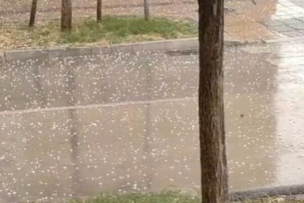 NEVREME PRETI BANJALUCI: Poziv građanima da se zaštite od oluje