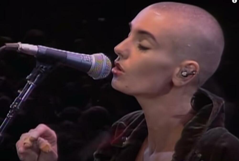 Irska muzičarka, imala je bogat ljubavni život.