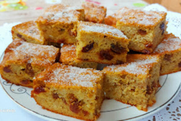 SLATKA PITA OD STAROG HLEBA I JEDNOG SASTOJKA JE NEŠTO NAJUKUSNIJE: Stara poslastica vraća u detinjstvo