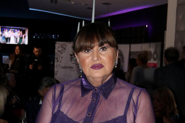 DA LI JE OVO REALNO? Hit snimak Nade Macure se širi MREŽAMA: Trljaćete oči kada ga vidite, NEVERICA