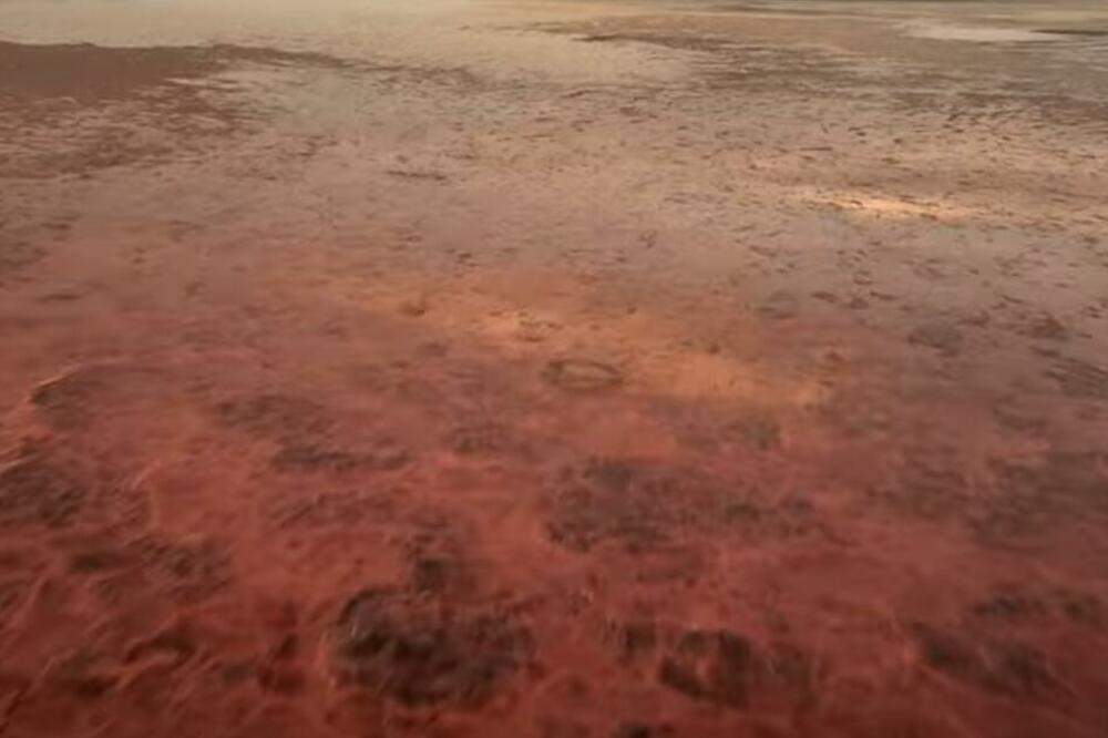 OVO JEZERO JE SMRTONOSNA OPTIČKA VARKA, GOTOVO SVE ŠTO DOTAKNE PRETVARA U KAMEN: Jedno je od najopasnijih MESTA!