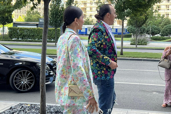 ANĐELA ĐURIČIĆ UNAJMILA OBEZBEĐENJE!? Bivša zadrugarka prvi put u JAVNOSTI nakon TUŽBE (FOTO)