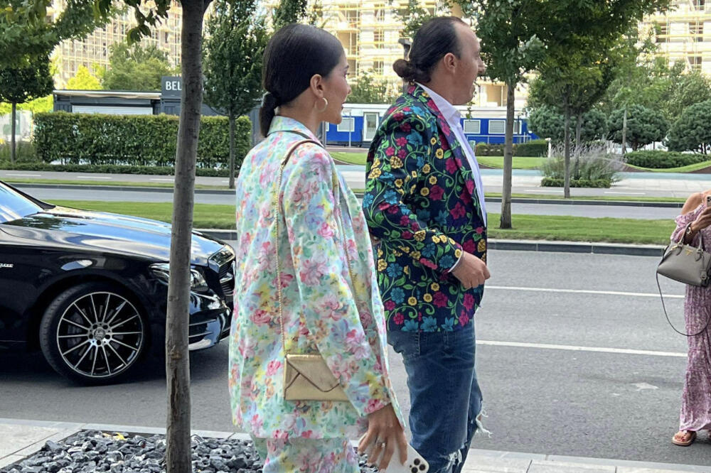 ANĐELA ĐURIČIĆ UNAJMILA OBEZBEĐENJE!? Bivša zadrugarka prvi put u JAVNOSTI nakon TUŽBE (FOTO)