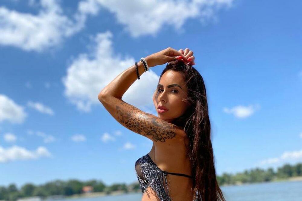 ESPRESO SAZNAJE: Zvezda Granda koja prodaje intimnu na SAJTU ZA ODRASLE ulazi u ZADRUGU? Svi je ZNATE