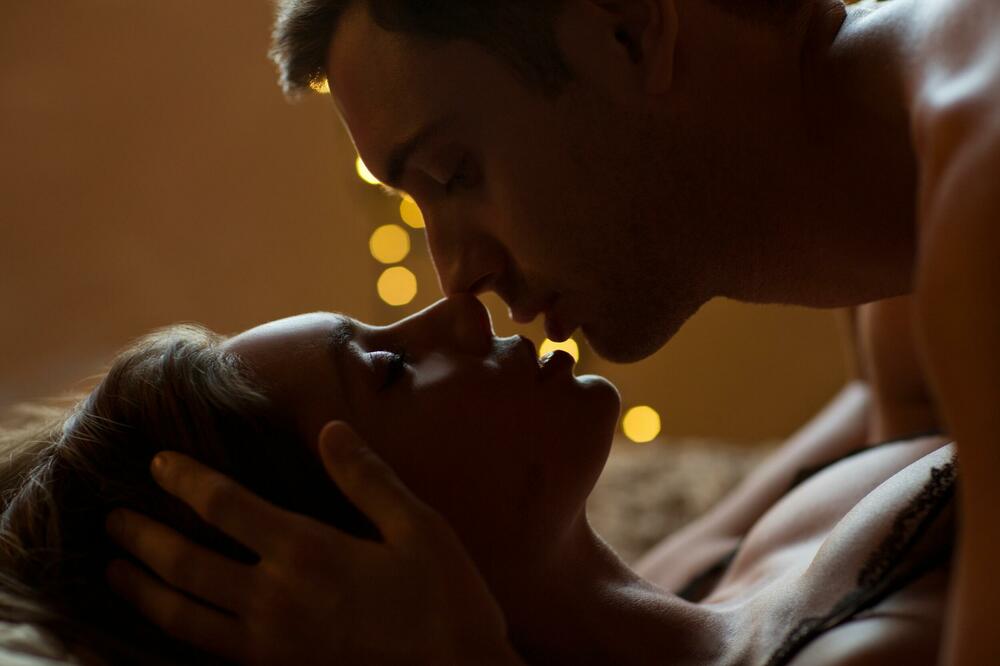 PODIGNITE STRAST NA VIŠI NIVO: Pogledajte šta vam je potrebno za nezaboravne trenutke sa partnerom!