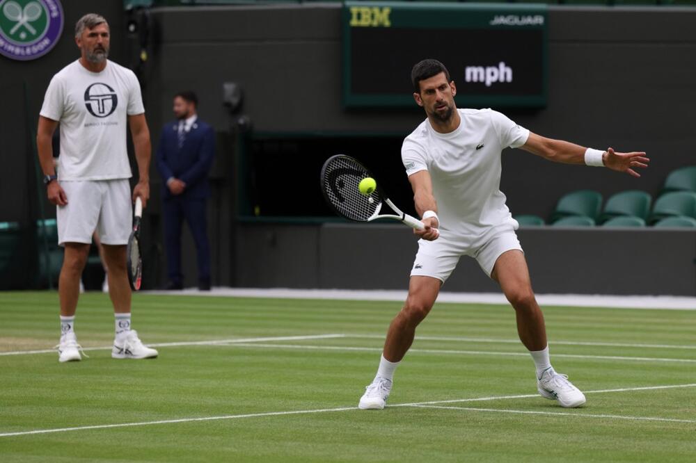 HRVATSKI MEDIJI DOŠLI U BEOGRAD NA NOVAKOV TRENING: Đoković ih ''POSLAO KUĆI''!