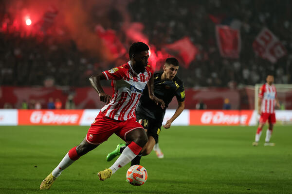 ZVEZDA PRODAJE SKUPOCENO POJAČANJE? Turci ozbiljno zagrizli!