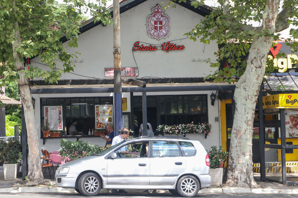 INSPEKTORI PITALI RANJENOG SUSPENDOVANOG POLICAJCA O NAPADAČU: Njegov odgovor ih IZNENADIO, da li je MOGUĆE?!