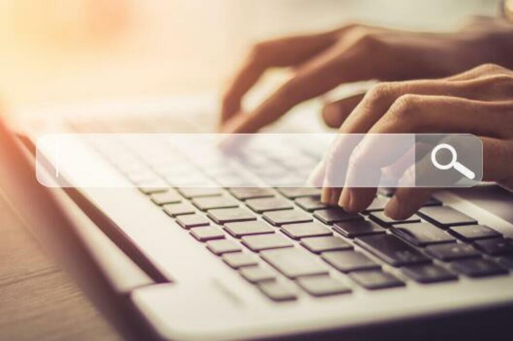 Akcije Googlea dostigle najvišu cenu u više od godinu dana!