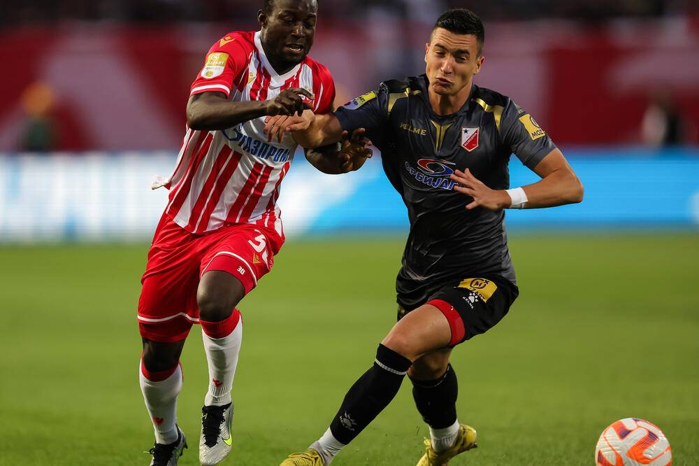 POSEBAN DETALJ NA ZVEZDINOM DRESU! Samo crveno-beli smeju da ga imaju u Superligi Srbije (FOTO)