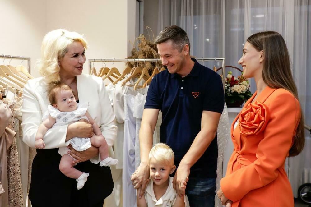 TATE MOGU NA PORODILJSKO, A MAME PREDUZETNICE KONAČNO IMAJU ISTA PRAVA KAO OSTALE: Nove izmene zakona važe od danas