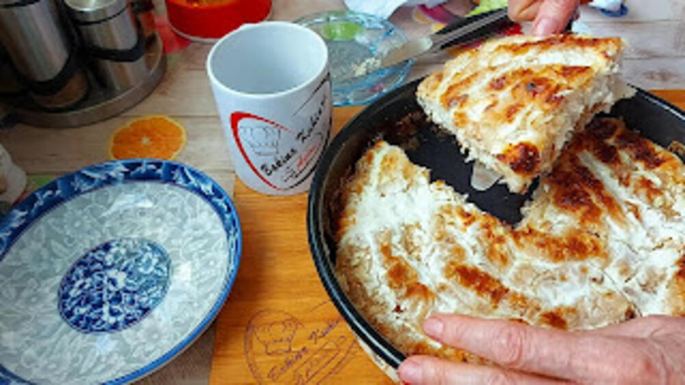 Samsa, Pita sa sirom