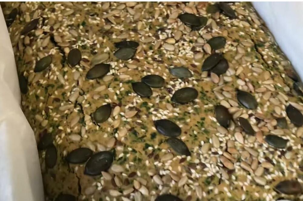 OVAJ DORUČAK JEDNOM SPREMITE I SAMO ĆETE NJEGA JESTI: Recept hrani CELU PORODICU, a PROST je kao PASULJ