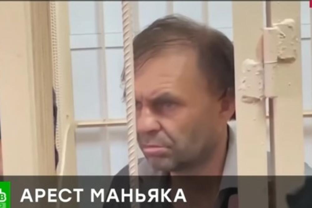 OTETU DEVOJKU DRŽAO U KAVEZU U PODRUMU: Monstrum na suđenju BRIZNUO U PLAČ, pa uradio OVO (VIDEO)