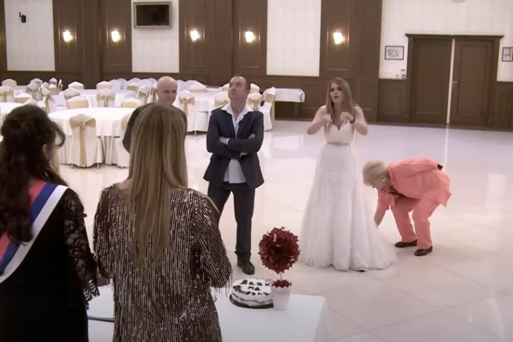 SKANDAL U EMISIJI "BRAK NA NEVIĐENO"! Mlada POBESNELA, HTELA DA BIJE VODITELJKU, kamera sve ZABELEŽILA
