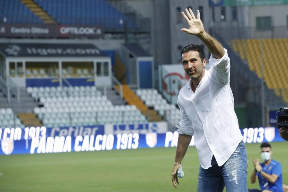 FENOMENO! Đoković se oglasio zbog Bufona - evo šta je imao da poruči legendarnom golmanu! (VIDEO)