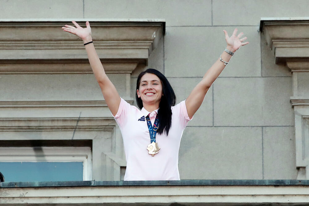 SRPKINJE ODUVALE LITVANKE! Butulijine izabranice sa +40 do četvrtfinala (VIDEO)