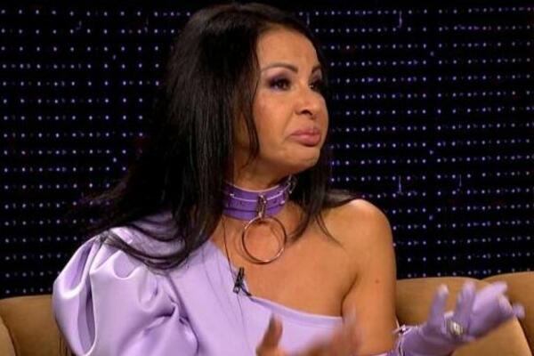 KOMŠIJE IZ SVILAJNCA NE ŽELE VIŠE DA ĆUTE O TINI: Danijela rodila sa 16 godina i OSTAVILA GA, ovo se dugo KRILO