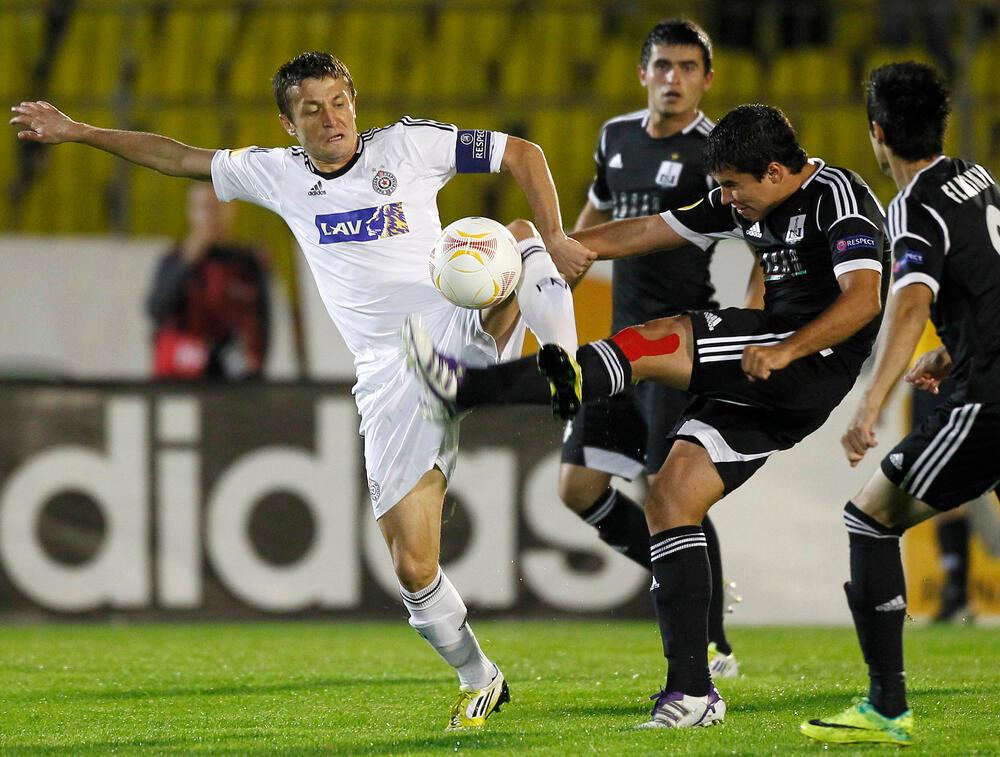 Detalj sa meča između Partizana i Nefčija u Beogradu