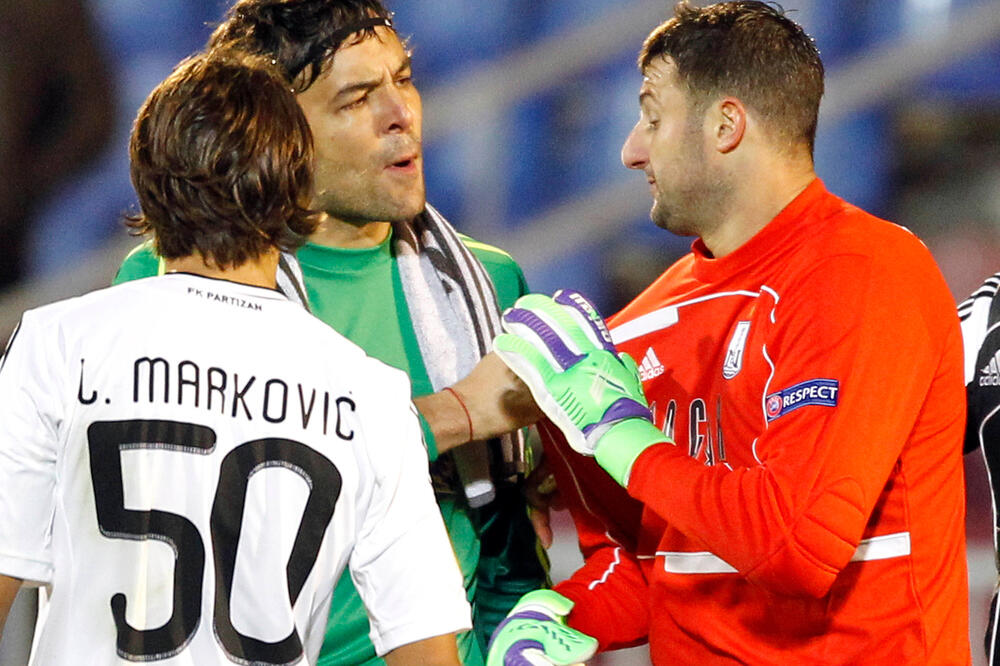 ISTORIJSKI MEČ: Stamenković Stojkovića nazivao Mustafom, Grobari ga BRUTALNO vređali, a Mitrović hteo da ga bije!