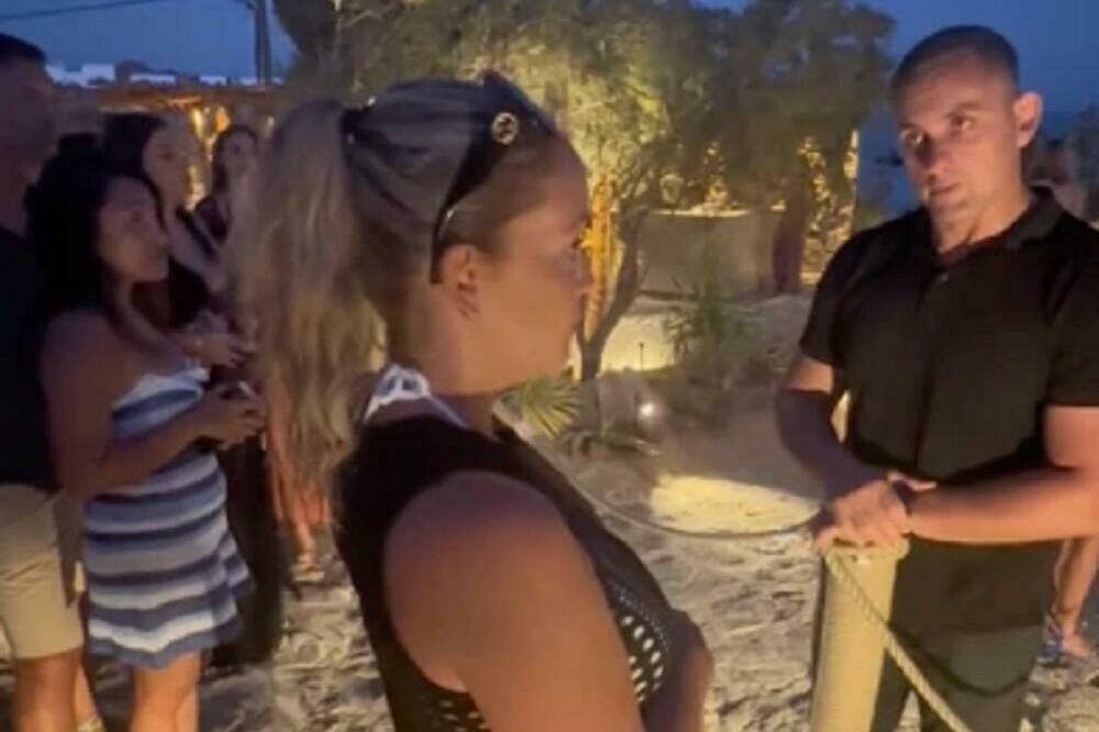 PRESELO JOJ LETOVANJE U GRČKOJ: Imala rezervaciju za fensi klub, ali je nisu pustili iz ŠOKANTNOG RAZLOGA