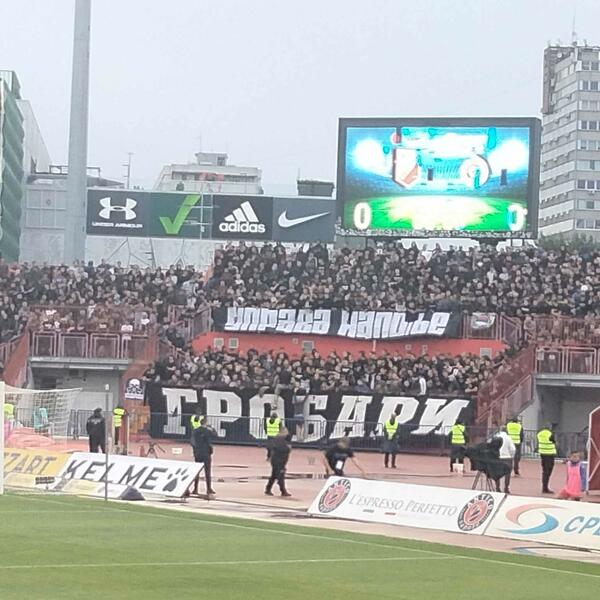 "PROTIV ZVEZDE ODMARAMO IGRAČE..." Grobari parolom isprozivali Vojvodinu (FOTO)