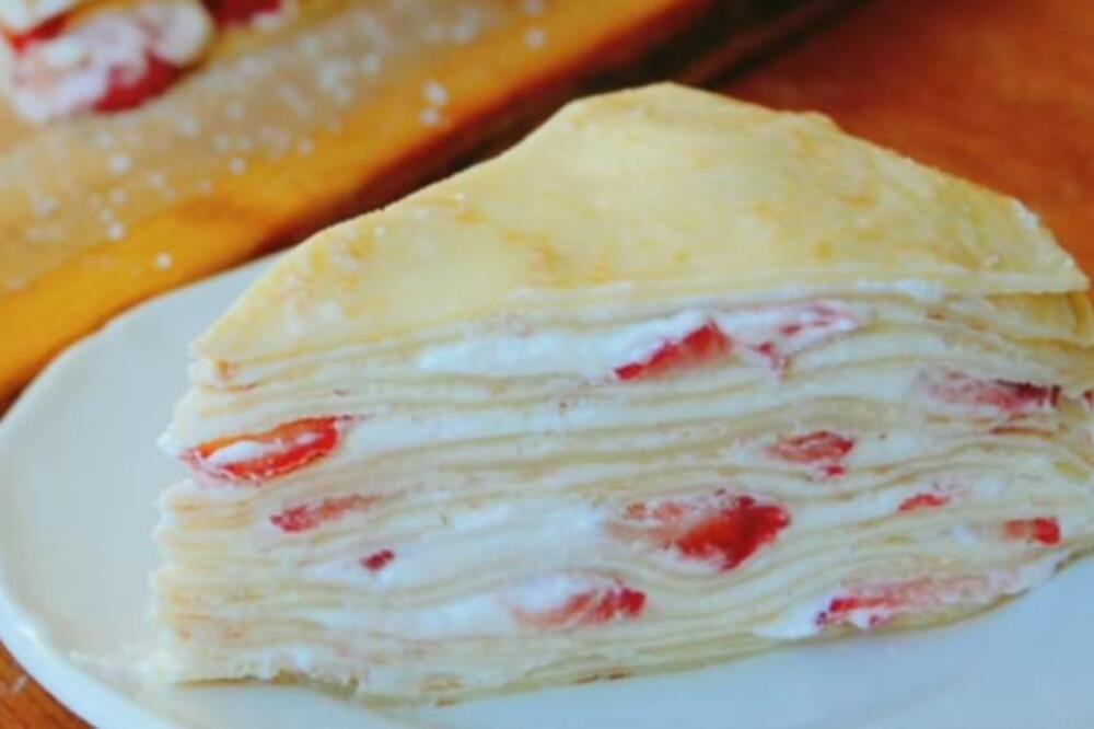 OVAKVU SIGURNO NISTE PROBALI, TORTA OD HILJADU PALAČINKI ZALUDELA JE SVET: Sprema se lako samo premažete i poređate