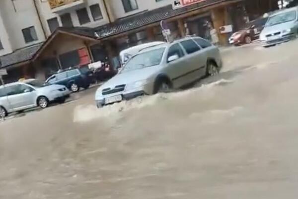 "PA TO KAO NOVI BEOGRAD!" Pogledajte samo kako izgleda centar Zlatibora nakon NEVREMENA! (VIDEO)