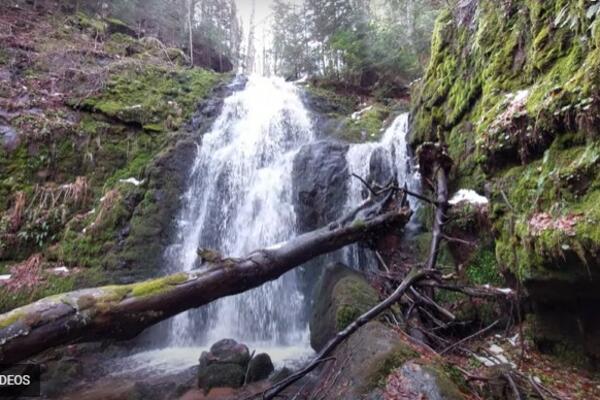 Na Miroču se nalazi čudo prirode: Vodopad Blederija i njegovo jezero oduzimaju dah, lepota kakva se retko viđa!