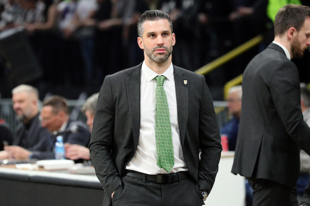 ALIMPIJEVIĆ ISPRIČAO NEPRIJATNU SITUACIJU: "U tunelu me čekaju tri čoveka iz menadžmenta u boksericama!" (VIDEO)