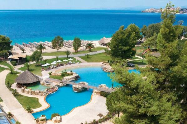POPUST u Travellandu i do 70%: Ponuda luksuznih grčkih hotela u avgustu i septembru koja se ne propušta