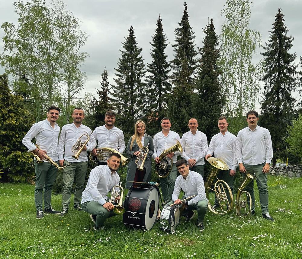 Orkestar Danijela ovogodišnjim koncertom u Guči obeležava 20 godina postojanja