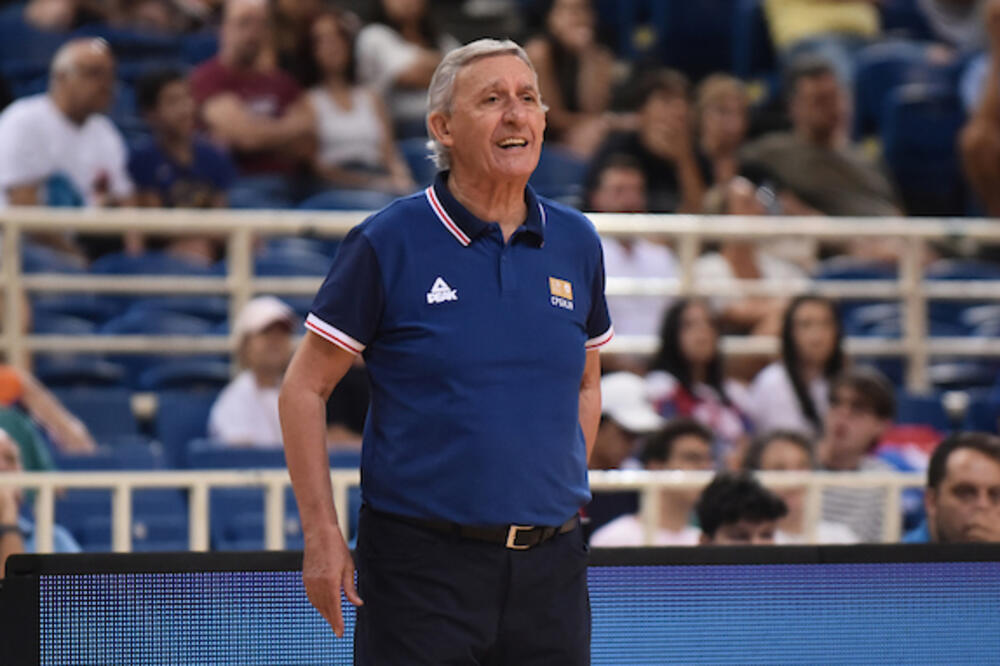 NEMA KRAJA PEHOVIMA: Svetislav Pešić POTVRDIO loše vesti - još dvojica otpala sa spiska!