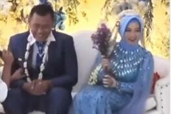 USRED VENČANJA VATRENA PEVAČICA DIGLA MLADOŽENJU I POČELA DA MU MESI U KRILU: Mlada bila tu, ali to nije nagore