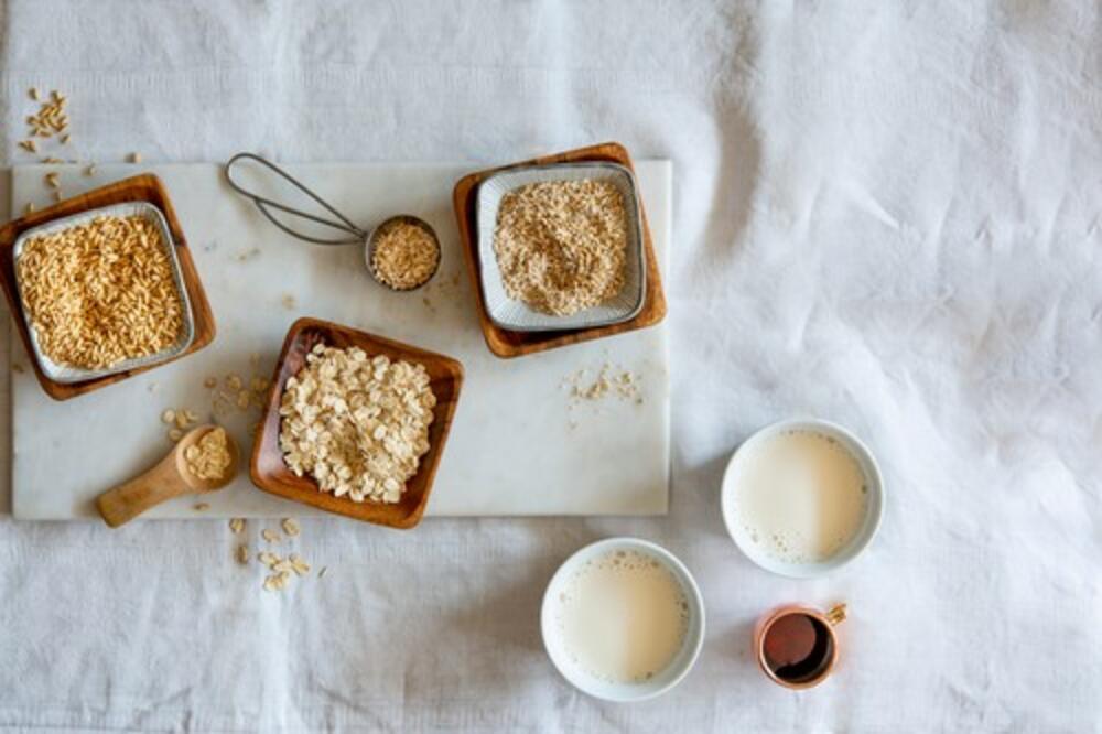 DOKTOR PREPORUČUJE 30 GRAMA OVE NAMIRNICE: Može vam transformisati ŽIVOT, a retko ko je unosi DOVOLJNO